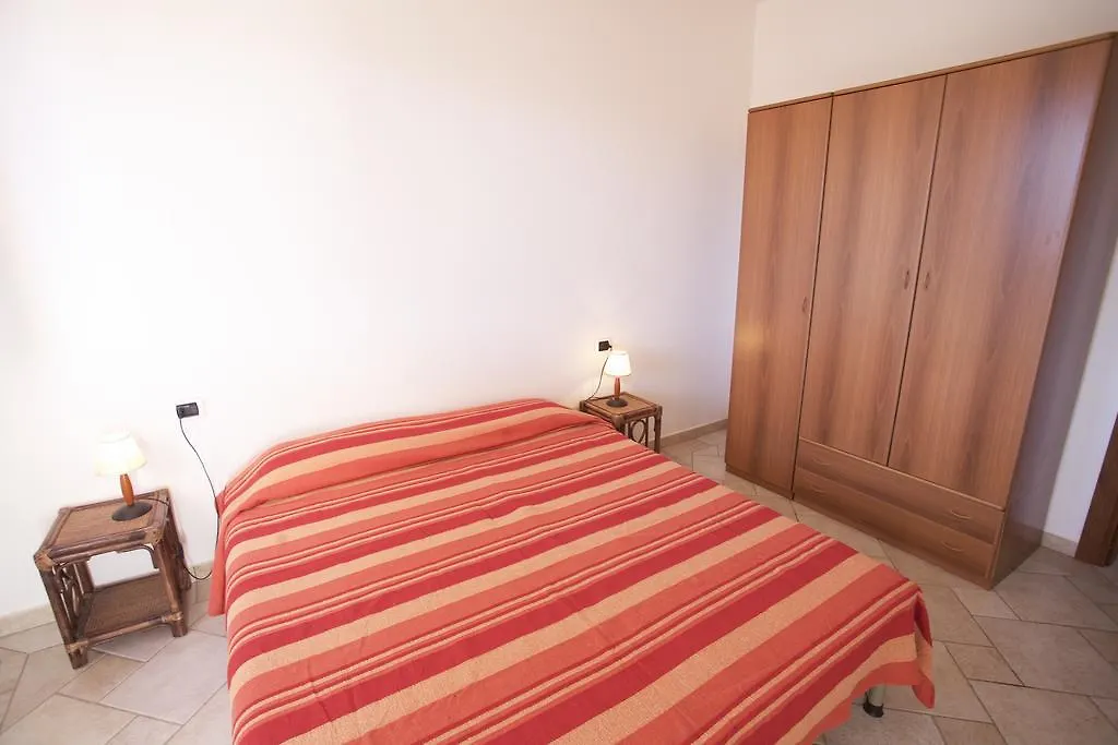 شقة مارتْشانا مارينا Appartamento La Pergola